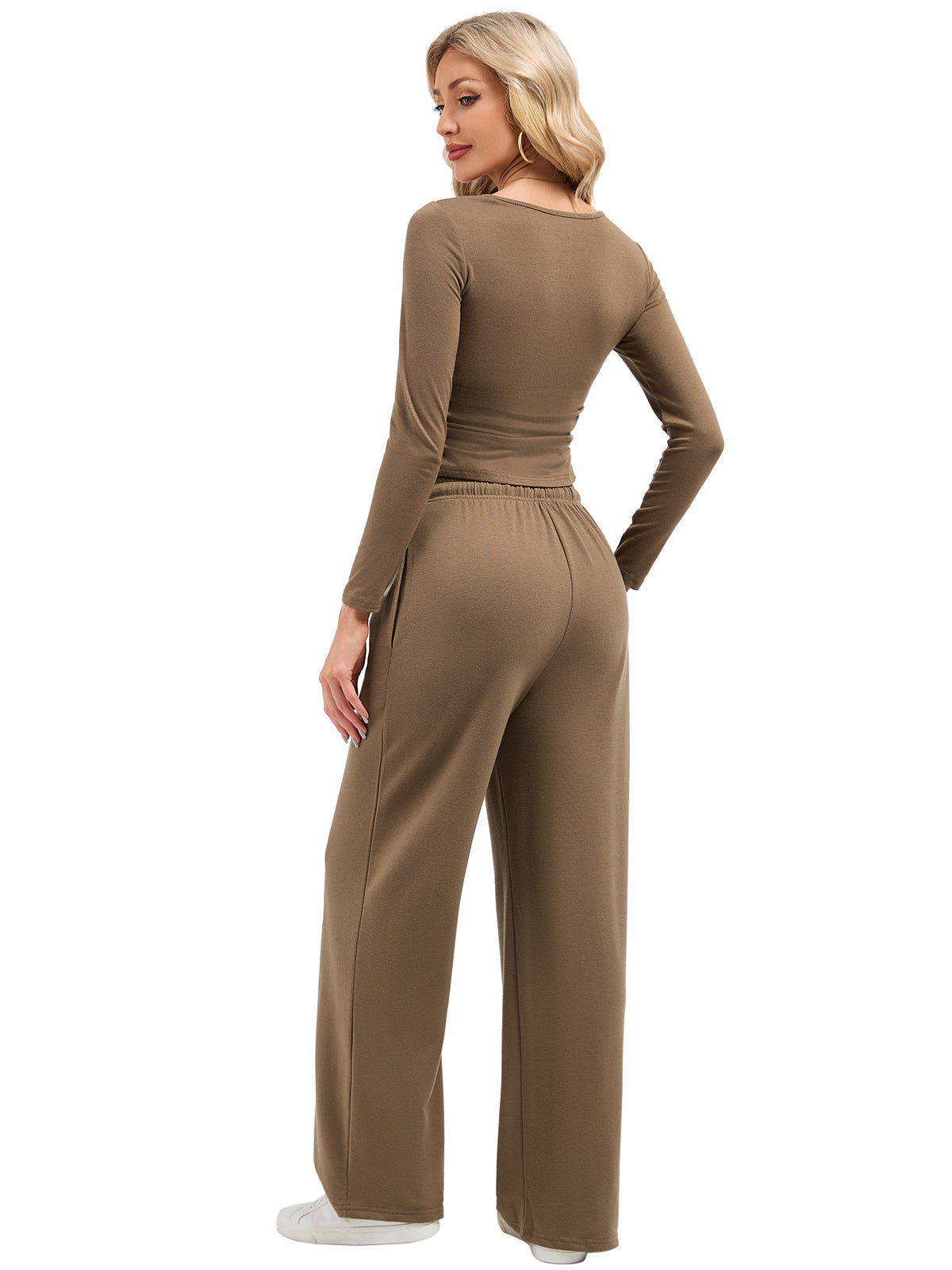 Airport Outfits for Women